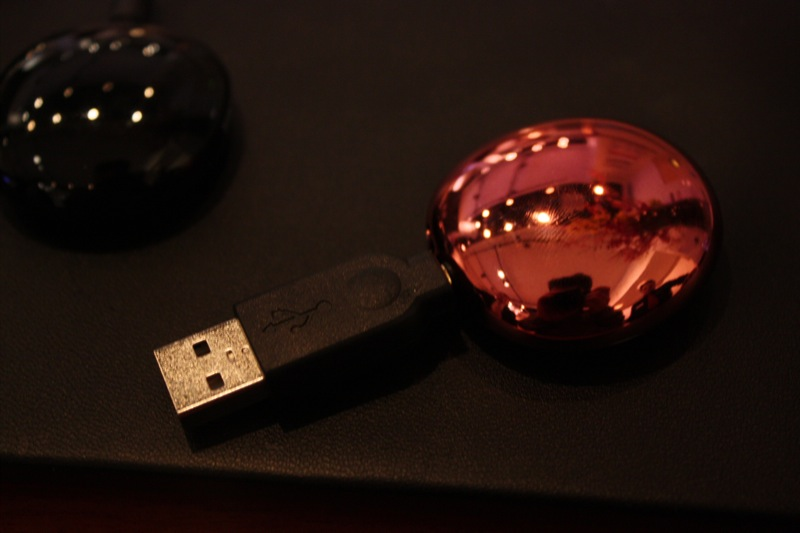 Illustration for article titled The Shiniest Pebble: Samsung's S2 MP3 Player